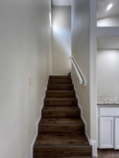 Building Photo - 32 San Rodrigo