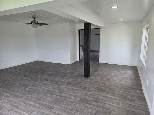 Building Photo - 5610 US-20