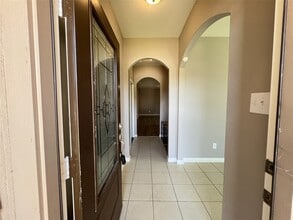 Building Photo - 21311 Slate Bend Dr