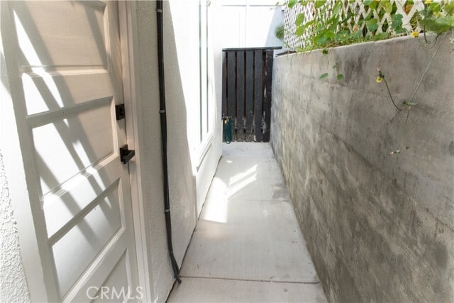 Building Photo - 357 Mermaid St