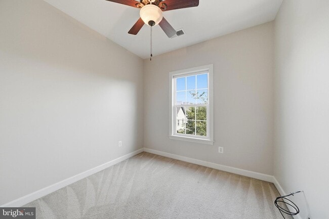 Building Photo - 8921 Amelung St