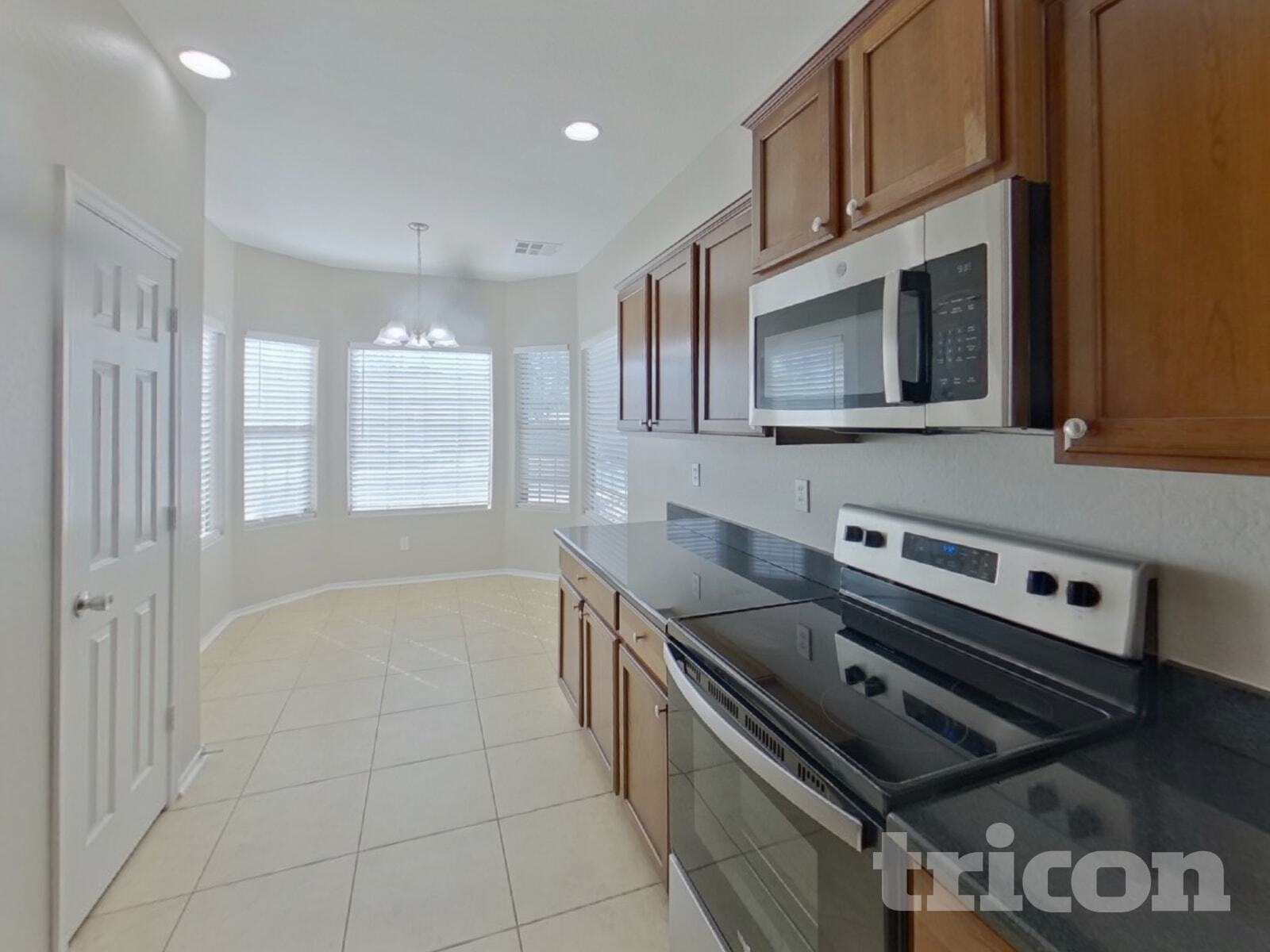 Building Photo - 37020 W Mondragone Ln