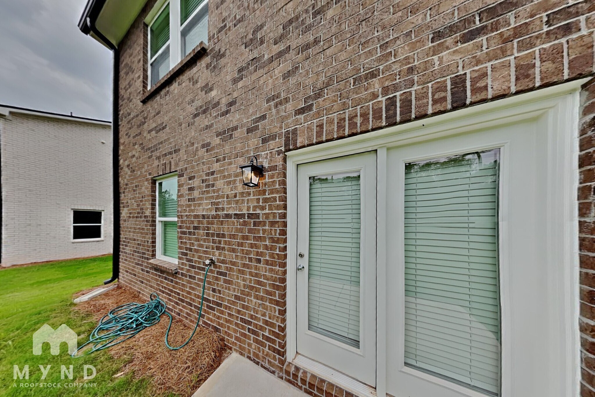Building Photo - 121 Maison Dr