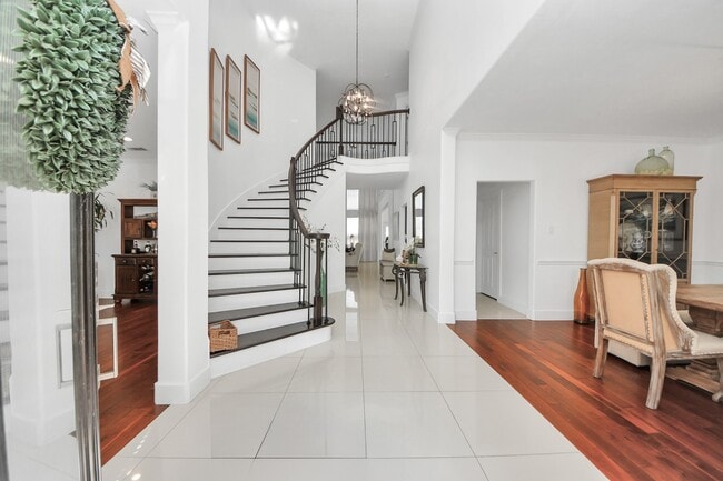 Building Photo - 9214 Meadow Branch Ct