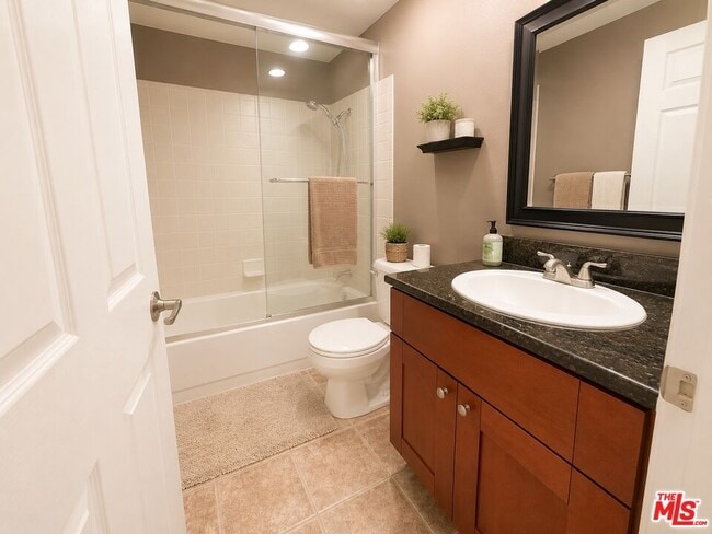 Building Photo - 12245 Shady Hollow Ln