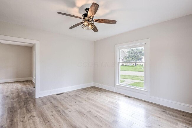 Building Photo - 291 S Main St