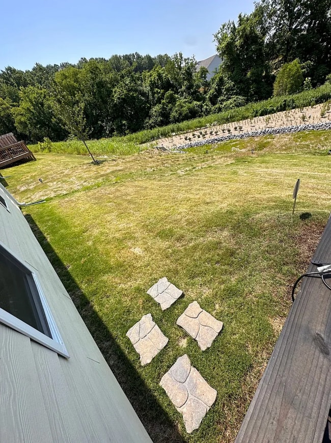 Building Photo - 930 Millstream Dr