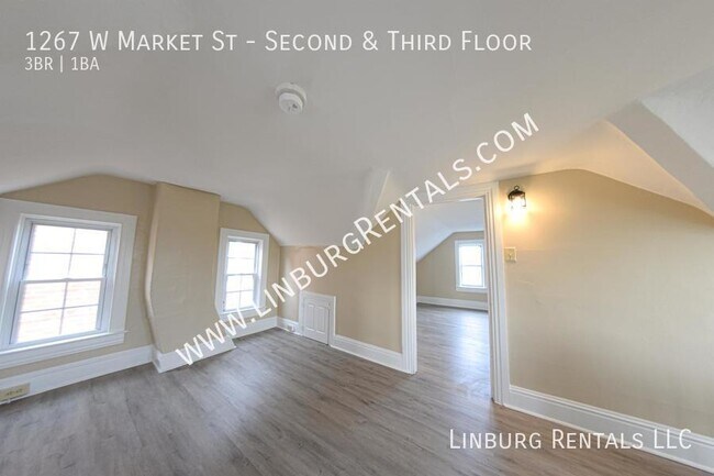 Building Photo - 1267 W Market St