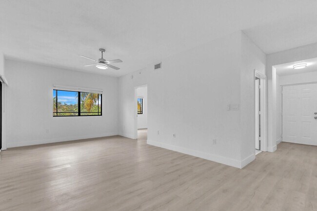 Building Photo - 2916 Tuscany Ct