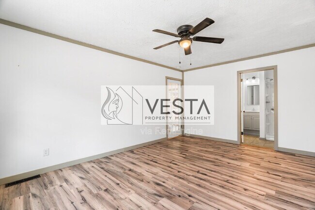 Building Photo - 326 New Salem Rd