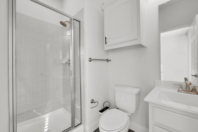Building Photo - 12840 Platt Dr
