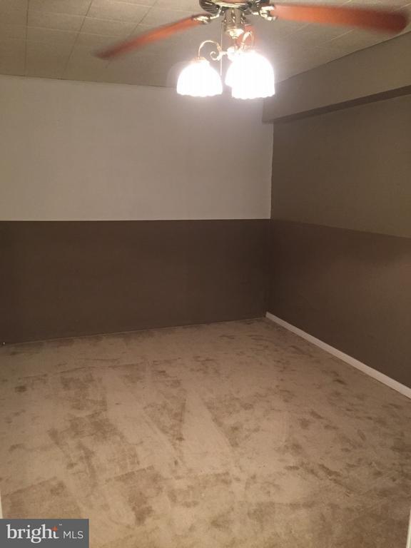 Building Photo - 5205 Pumphrey Dr