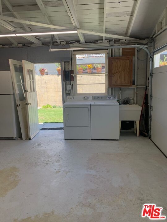 Building Photo - 3125 Stanford Ave