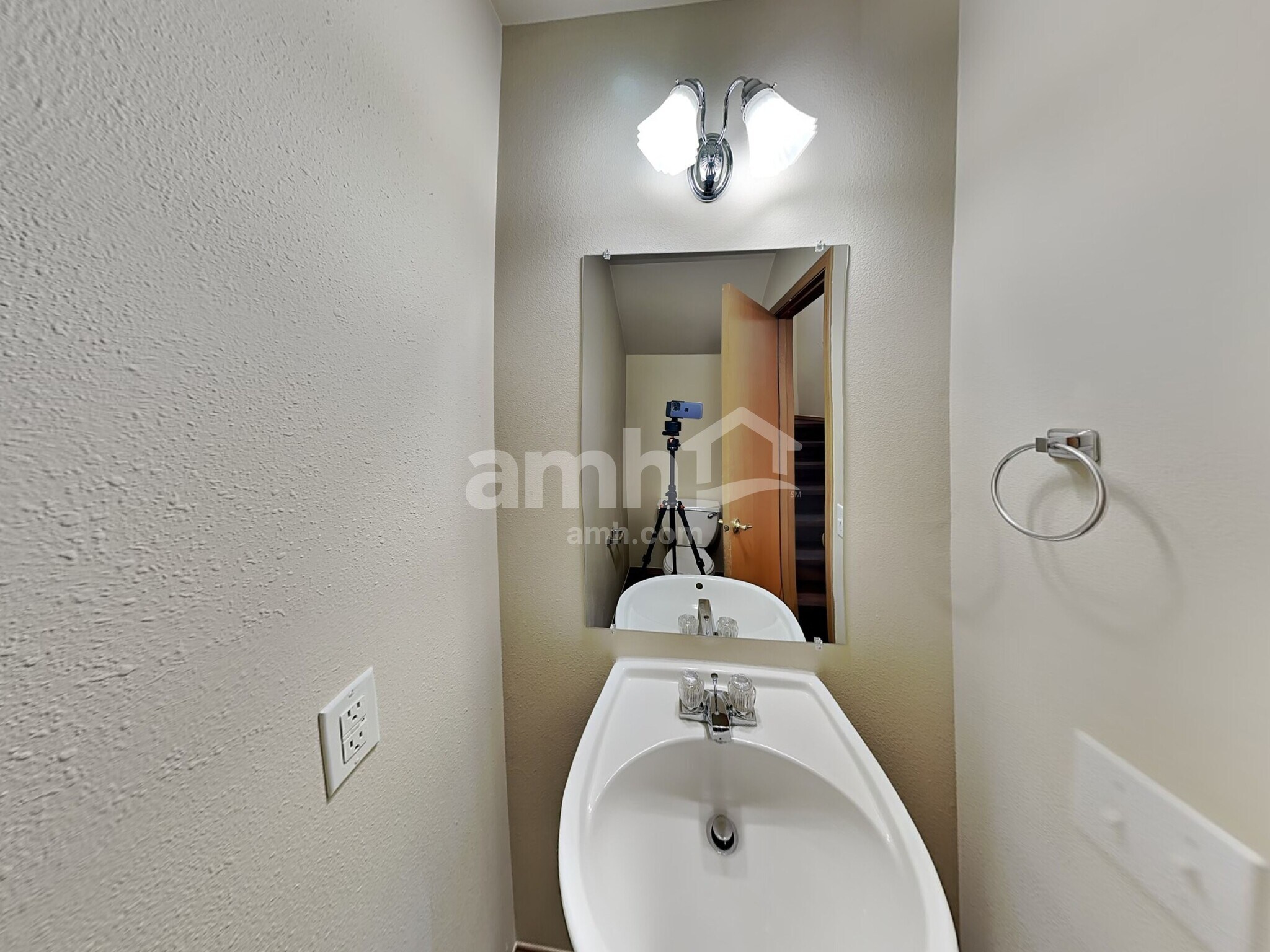 Building Photo - 13023 158th Street Ct E