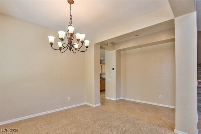 Building Photo - 2687 Bothwell Pl