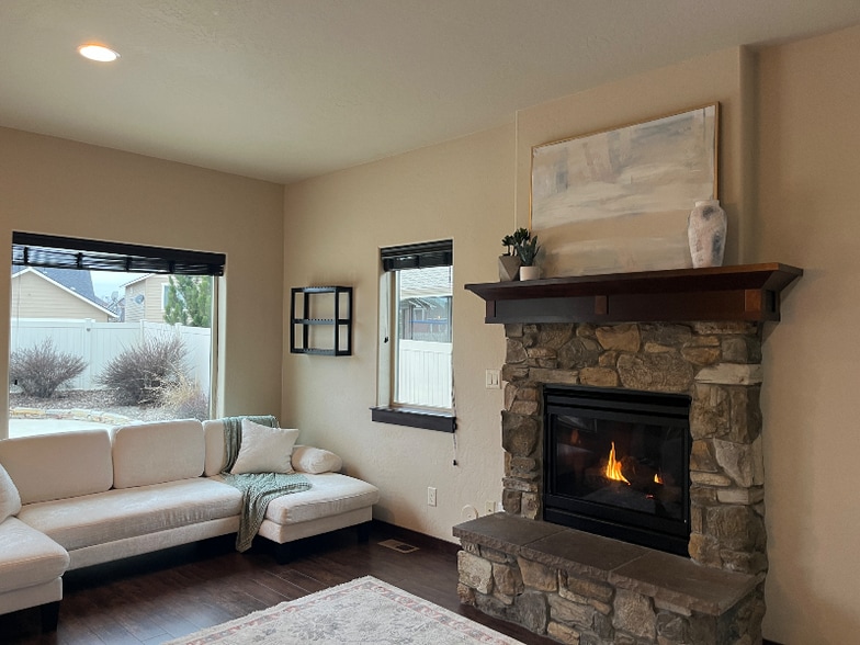 Building Photo - 2752 W Sorbonne Dr