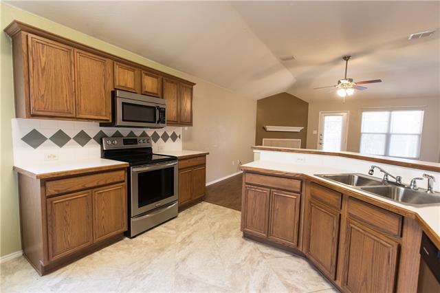 Building Photo - 11809 Gold Creek Dr E
