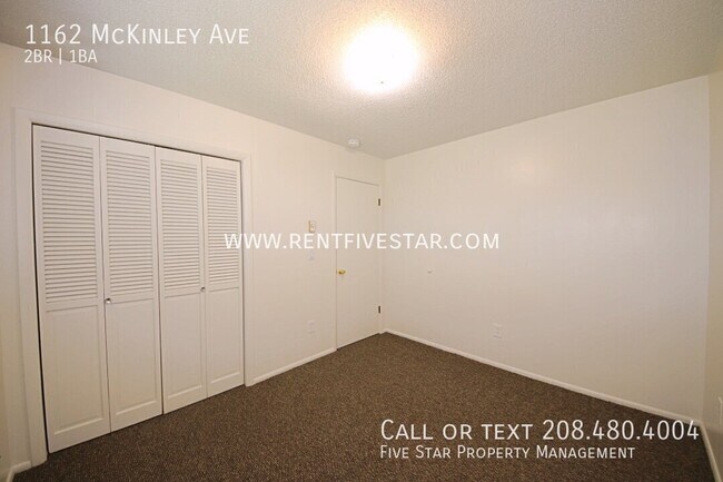 Building Photo - 1162 McKinley Ave