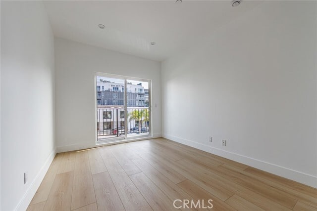 Building Photo - 13461 Beach Ave