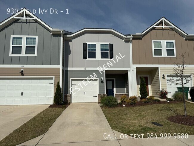 Building Photo - 930 Field Ivy Dr
