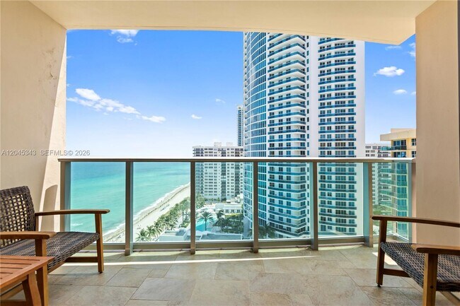 Building Photo - 2501 S Ocean Dr