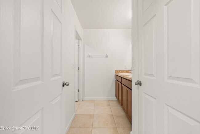 Building Photo - 4637 Amaca Bay Ln
