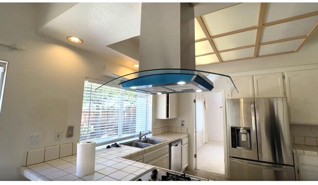Building Photo - 11688 Olive Spring Ct