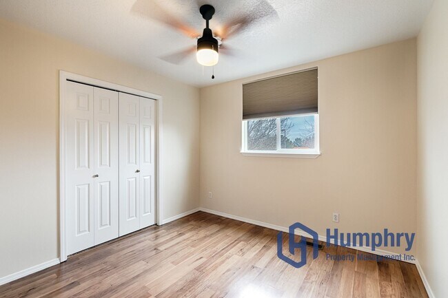 Building Photo - Great home in Meridian, close to parks, restaurants and shopping!