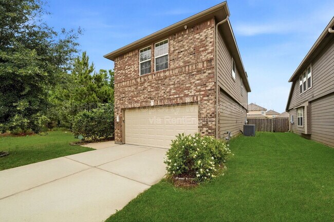 Building Photo - 10322 Urban Oak Trl