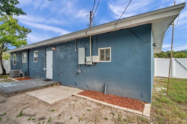 Building Photo - 3230 51st St N