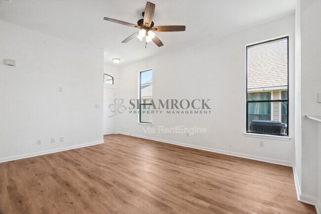 Building Photo - 10513 Condor Loop