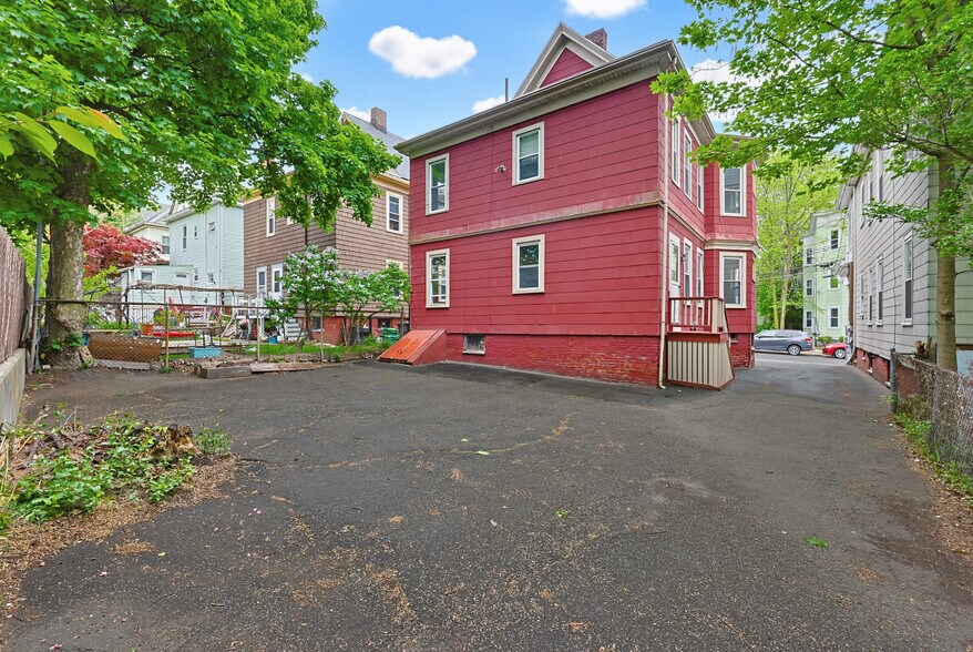 Building Photo - 32 Stone Ave