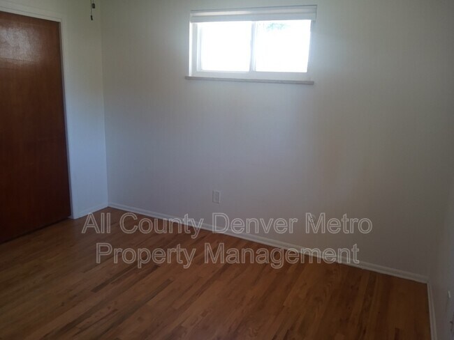 Building Photo - 1610 S Allison St