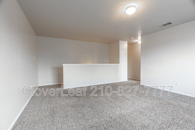 Building Photo - 8843 Kestrel Oak