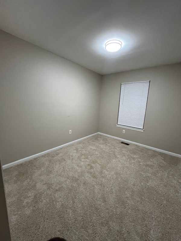 Building Photo - 8929 Harkate Way