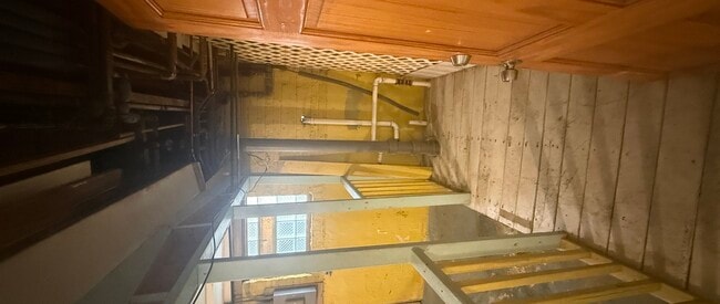 Building Photo - 5218 W Crystal St