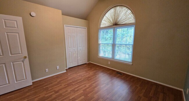 Building Photo - 6048 Colony Cir - Rockrimmon -  3 Bed/ 3 B...