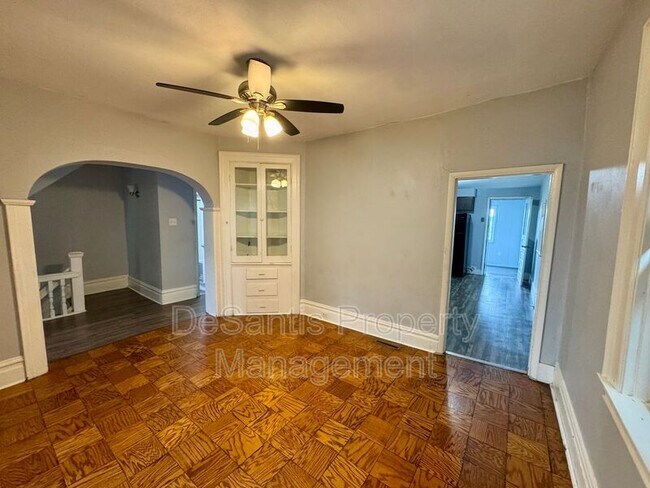 Building Photo - 1810 Brownsville Rd