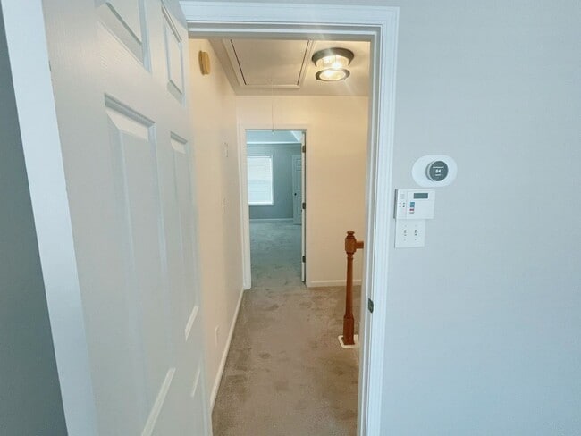 Building Photo - 2205 Pebble Beach Dr