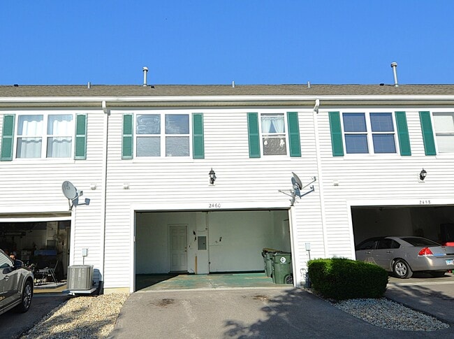 Building Photo - 2460 Georgetown Cir
