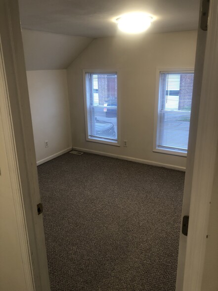 Building Photo - 11 Wiltwyck Ave