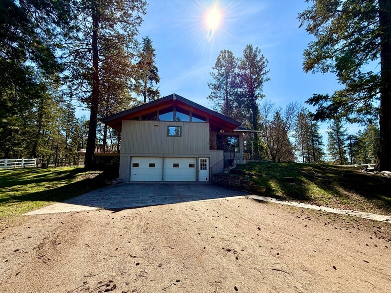Building Photo - 130 Shawnee Dr