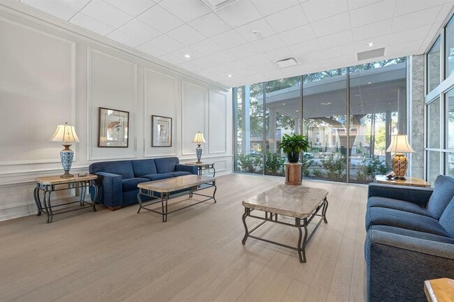 Building Photo - 1801 Lavaca St