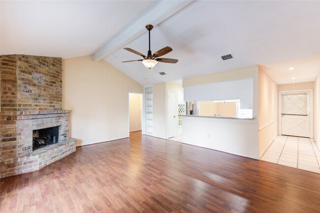 Building Photo - 5711 Weeping Willow Rd