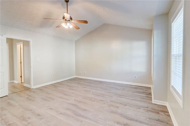 Building Photo - 2922 Greyhawk Ln