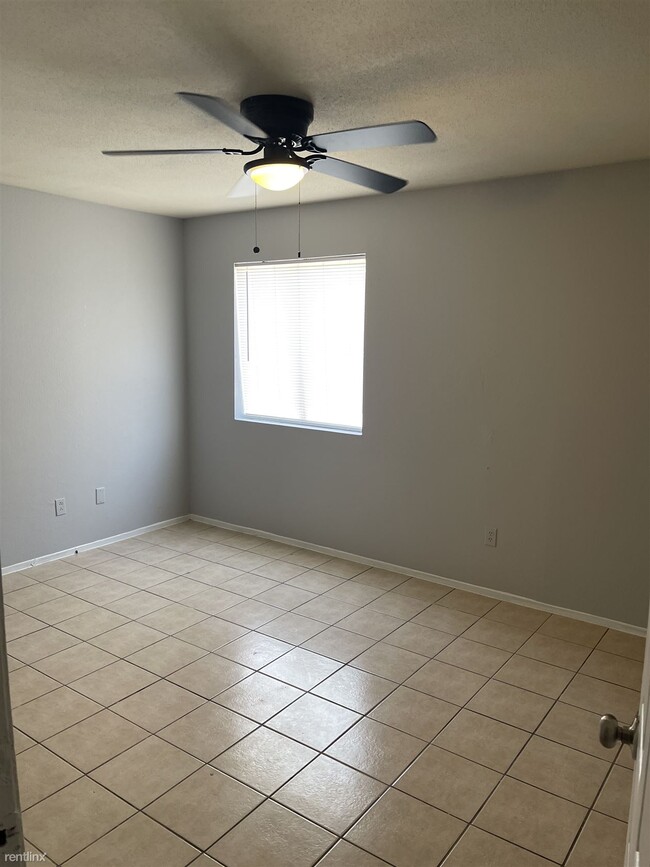 Building Photo - 3 br, 2 bath Condo - 12615 Ashford Meadow ...