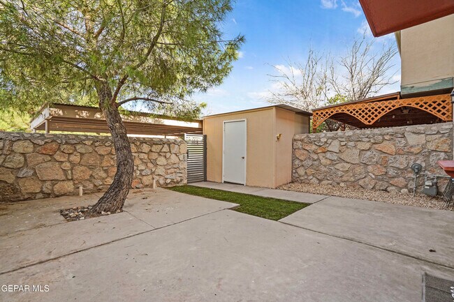 Building Photo - 244 Paso Noble Dr