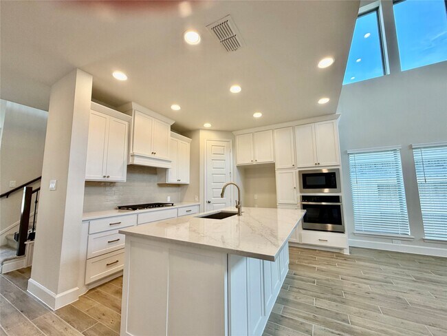 Building Photo - 1418 Watermont Dr