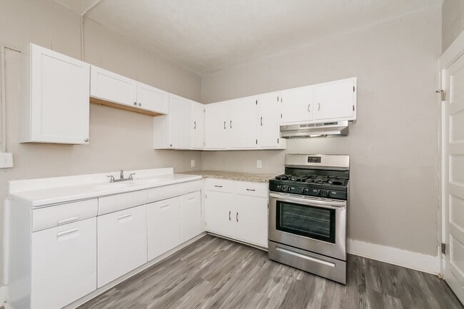 Building Photo - 3019 Corby St