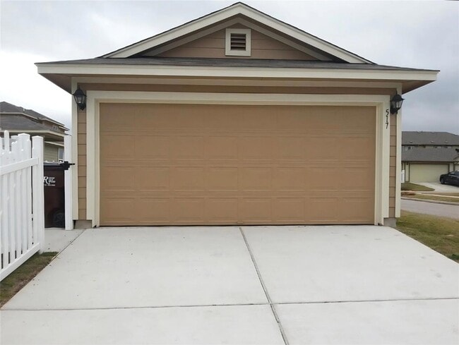 Building Photo - 517 Heritage Springs Trail